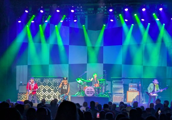 Cheap Trick at Lynn Auditorium