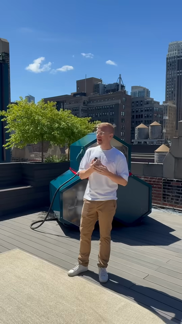 Announcement and demo of the prototype, downloaded from https://youtu.be/Mnq-XyGq6Qs (which presumably has captions or a better description)