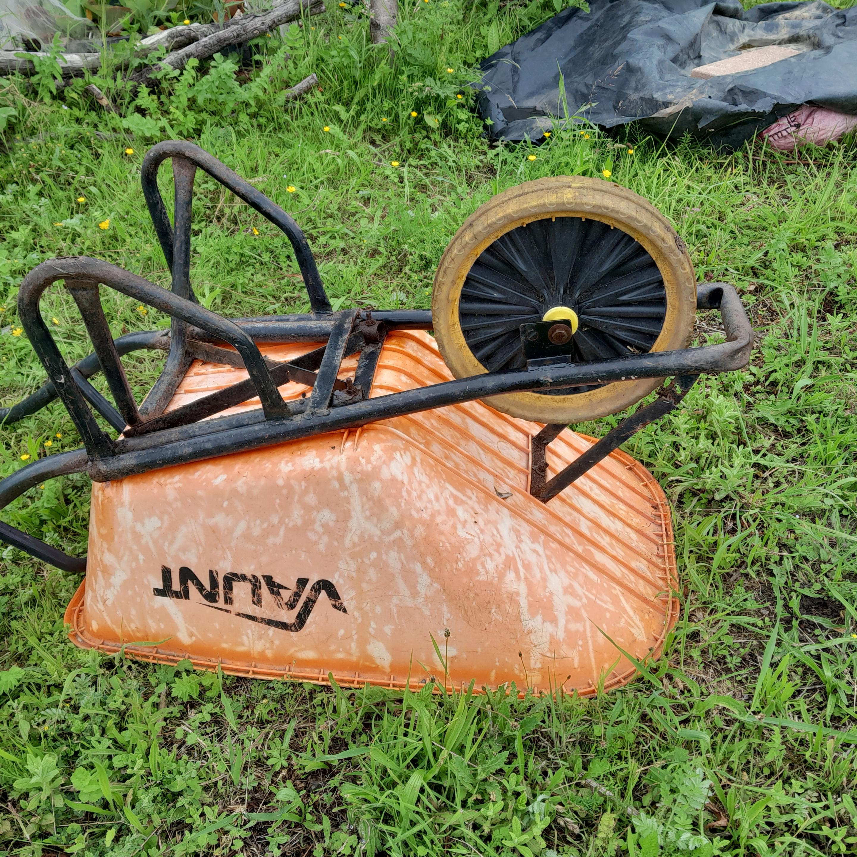 broken barrow